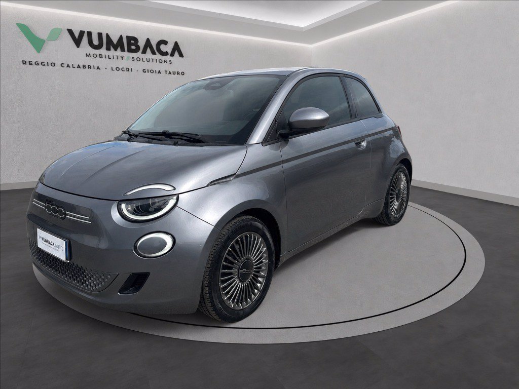 FIAT 500e 42 kWh Icon +