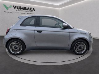 FIAT 500e 42 kWh Icon +
