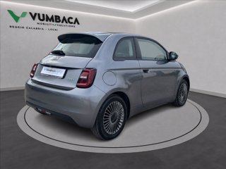 FIAT 500e 42 kWh Icon +