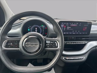 FIAT 500e 42 kWh Icon +